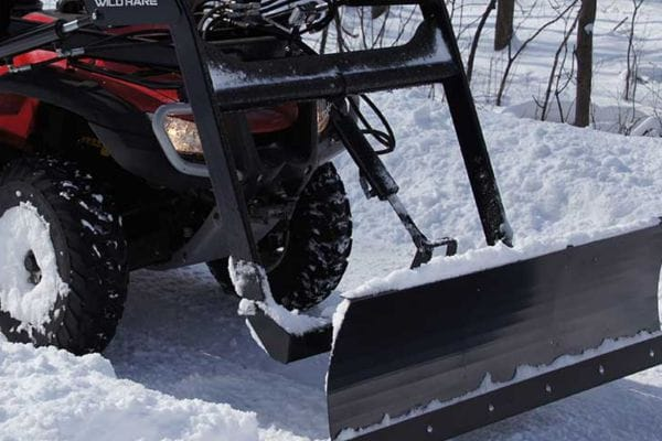 Les fuites de cylindre hydrauliques de la charrue de neige? Voici comment les réparer