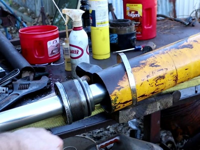 Reconstruire ou remplacer les cylindres hydrauliques, quelle est la meilleure?
