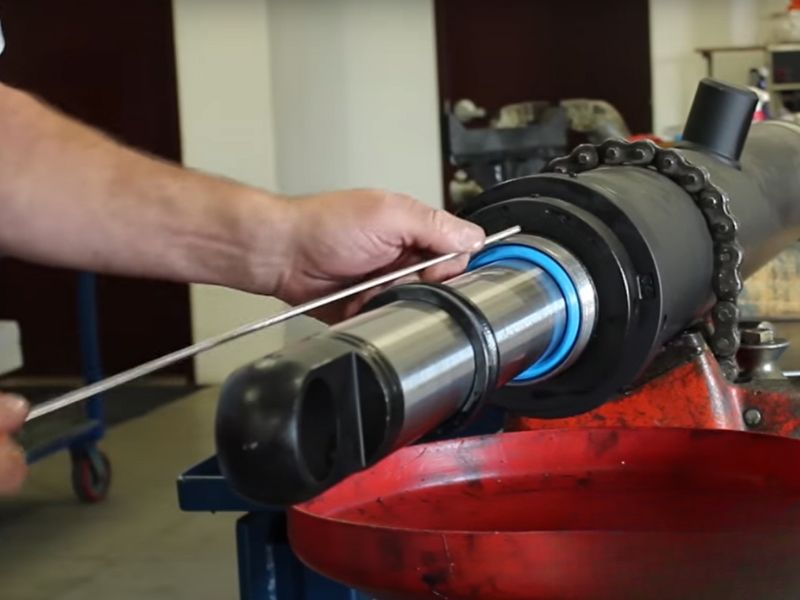 Comment reconstruire un cylindre hydraulique télescopique
