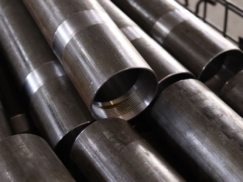 De quoi sont faits les cylindres hydrauliques?